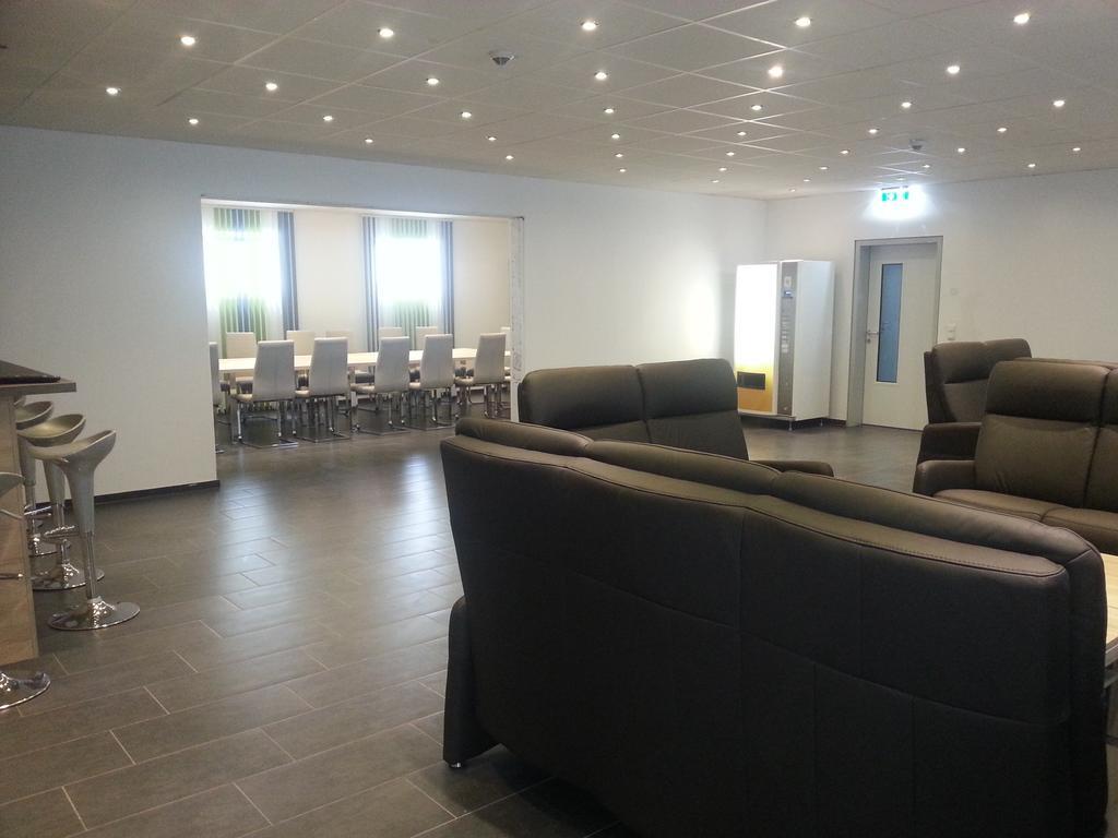 Best Sleep Hotel Spielberg Bei Knittelfeld Екстер'єр фото